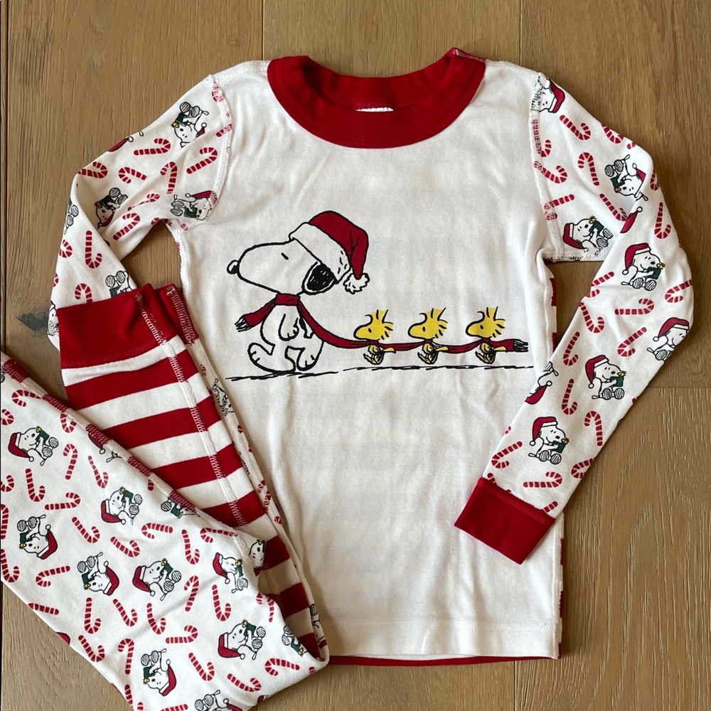 Hanna Andersson Snoopy pajama, Peanuts pajama size 5